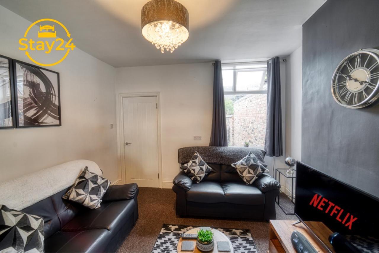 Cosy Carlton Villa Stoke-on-Trent Exterior photo