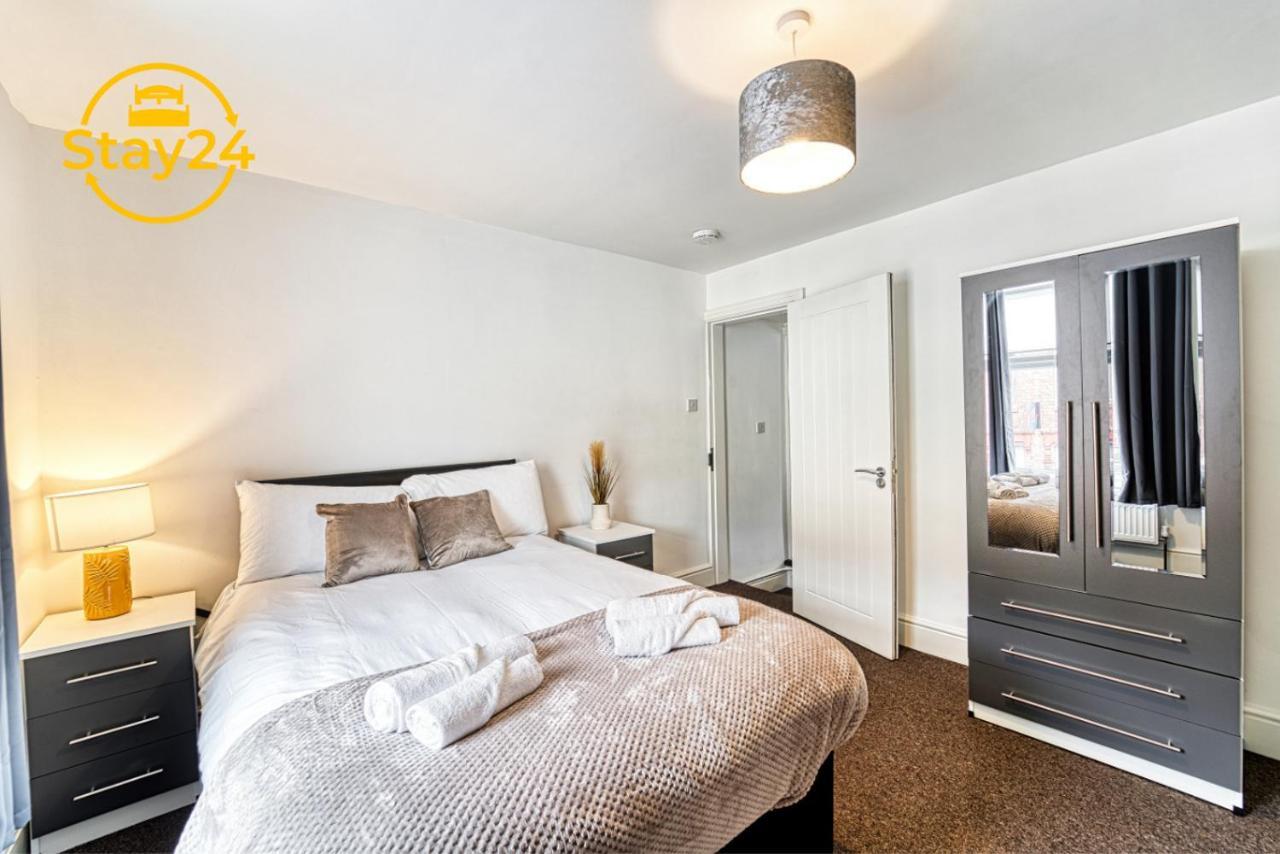 Cosy Carlton Villa Stoke-on-Trent Exterior photo
